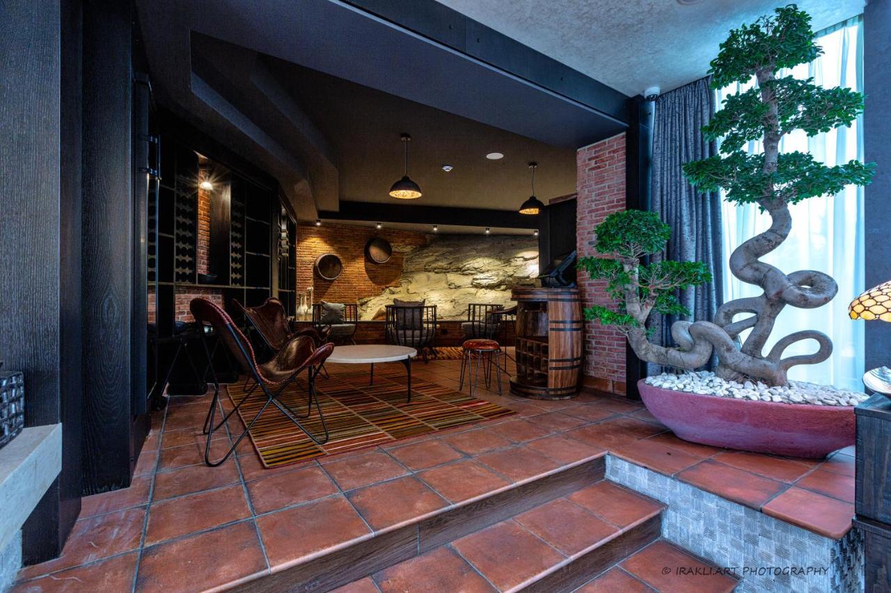 Hotel Adamo Tbilisi ภายนอก รูปภาพ