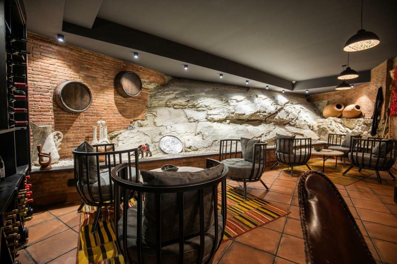 Hotel Adamo Tbilisi ภายนอก รูปภาพ