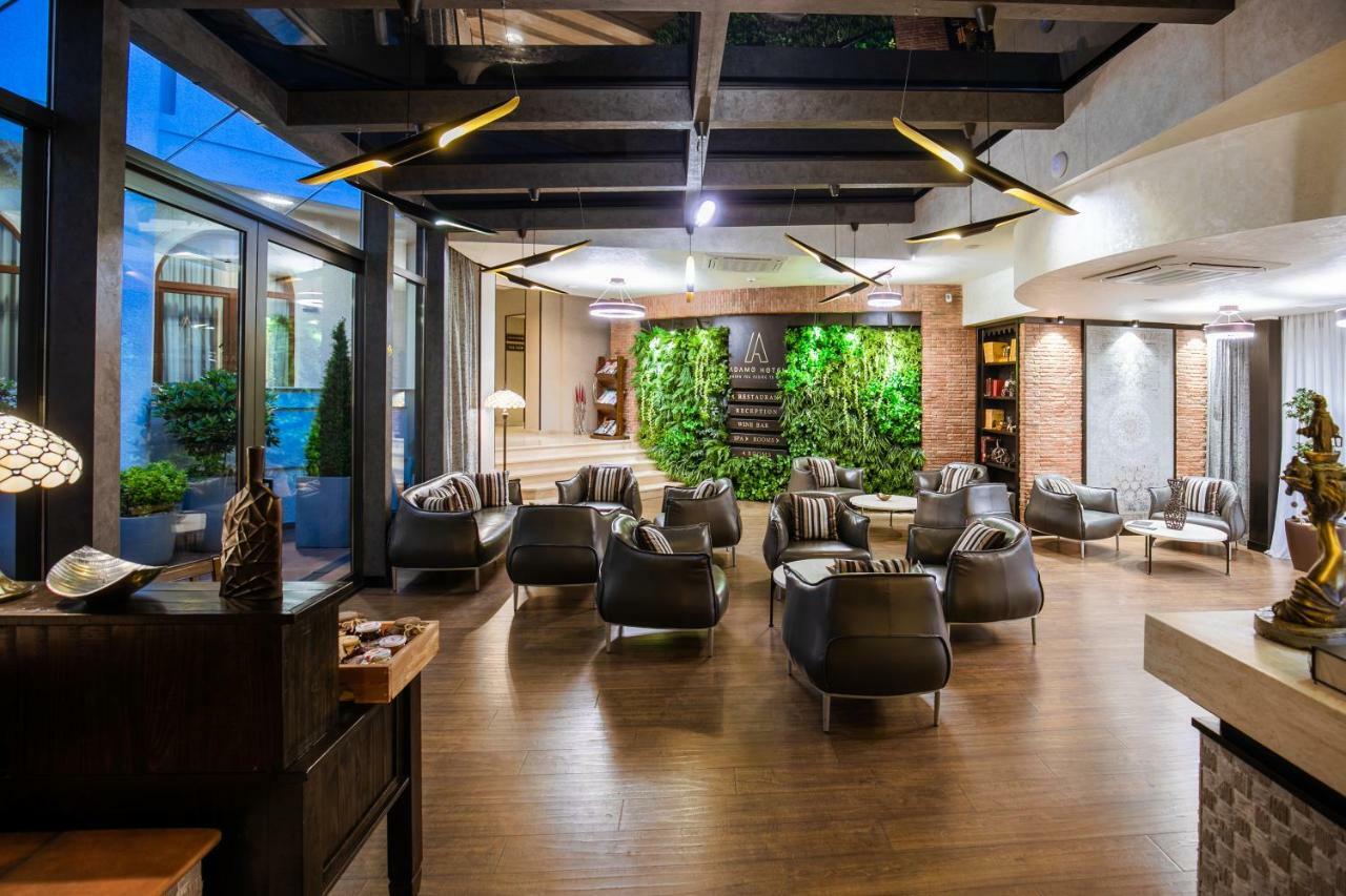 Hotel Adamo Tbilisi ภายนอก รูปภาพ