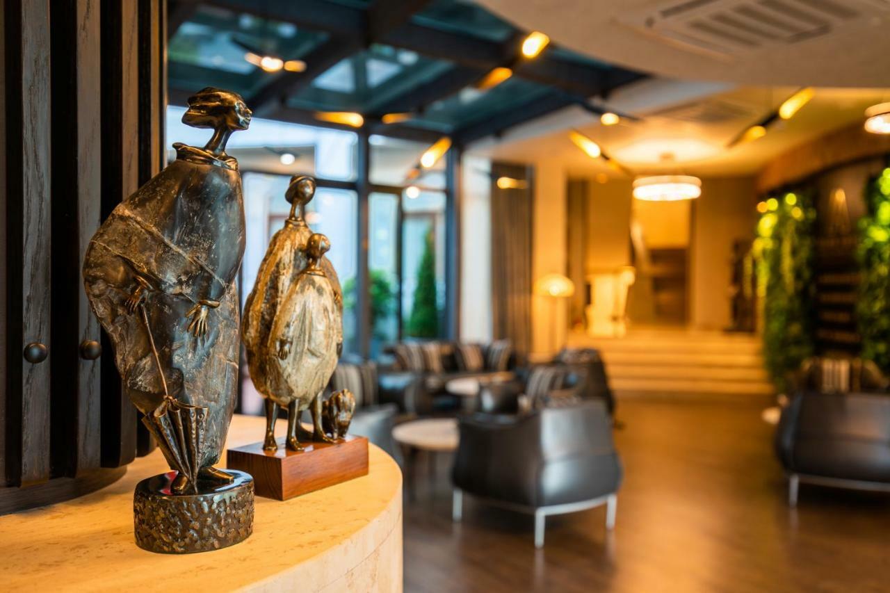Hotel Adamo Tbilisi ภายนอก รูปภาพ